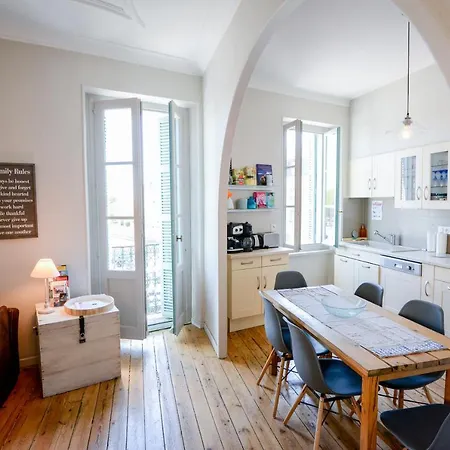 Jacobin Apartment